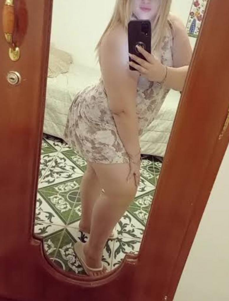 Chica busca chico en Cádiz: 