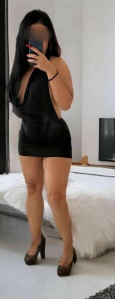 Chica busca chico en Sevilla: 