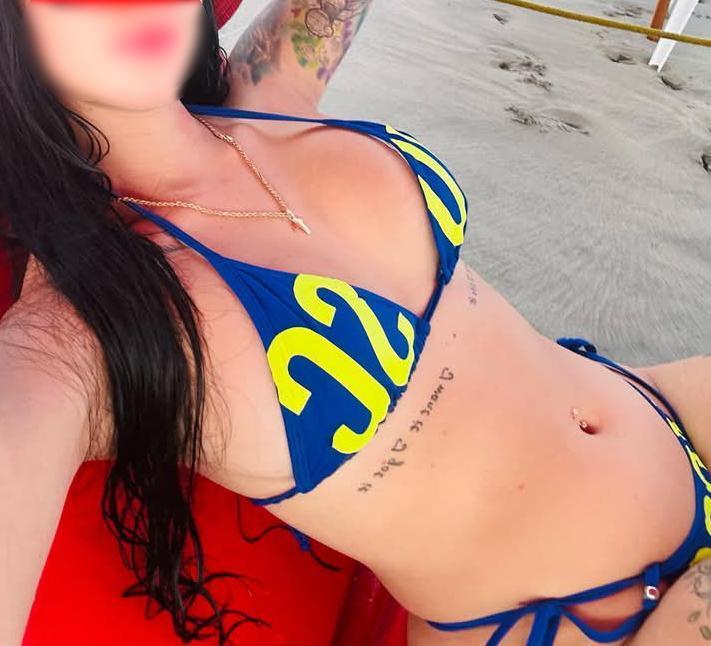 624706596: Chica busca chico en Sevilla