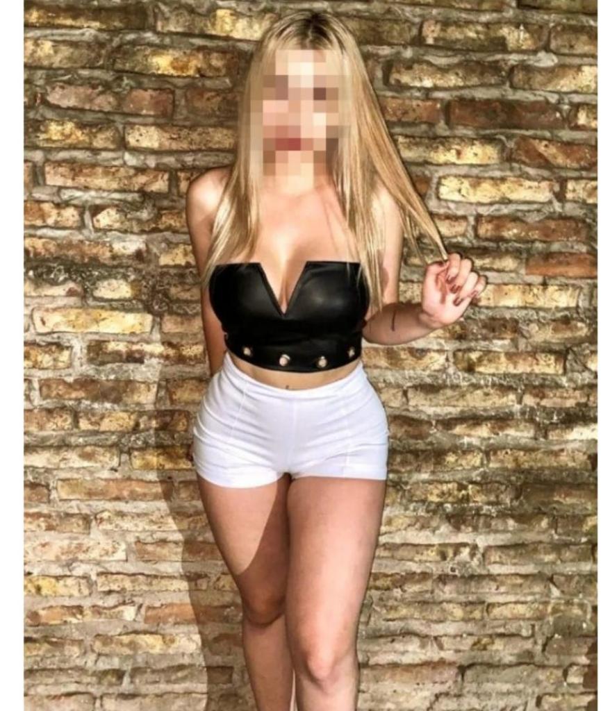 Chica busca chico en Huesca: 