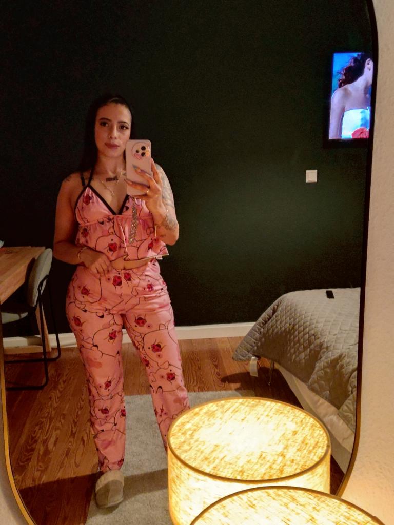 Chica busca chico en Huelva: 