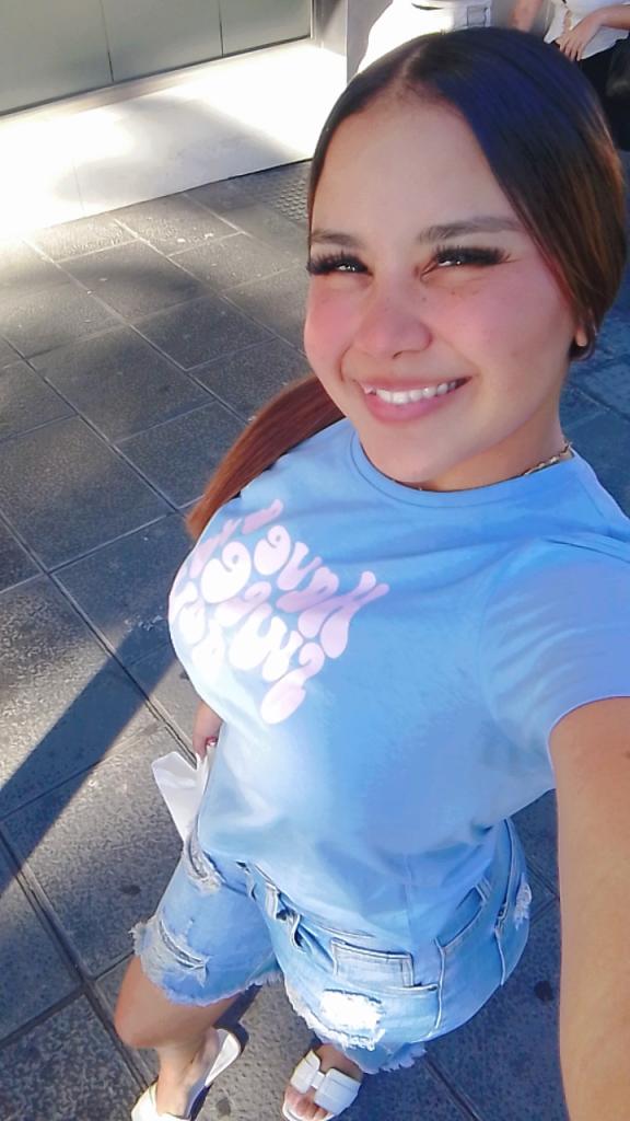 Chica busca chico en Tenerife: 