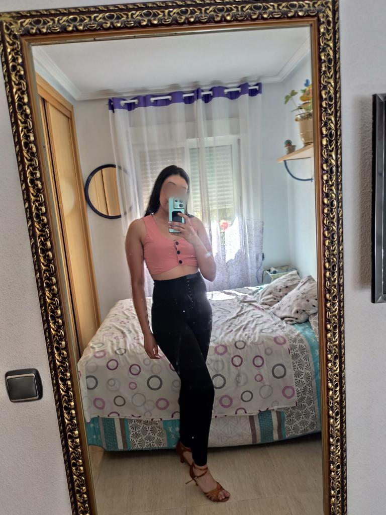 633917228: Chica busca chico en Madrid