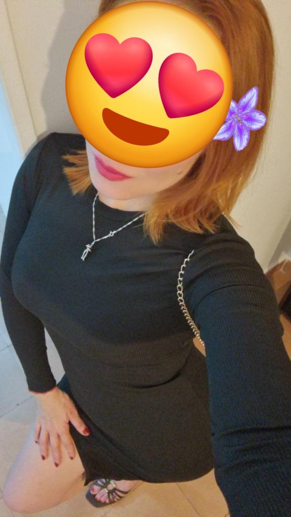 671147459: Chica busca chico en León