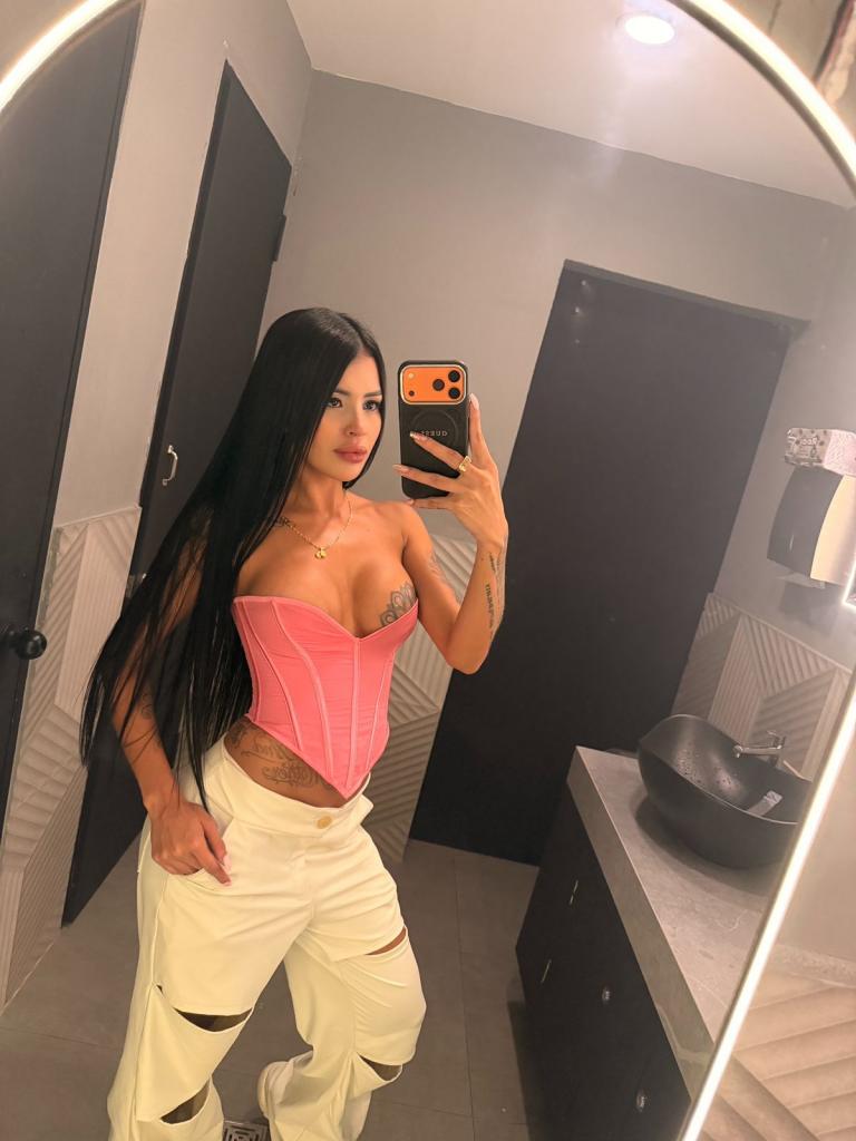 604240778: Chica busca chico en Cantabria