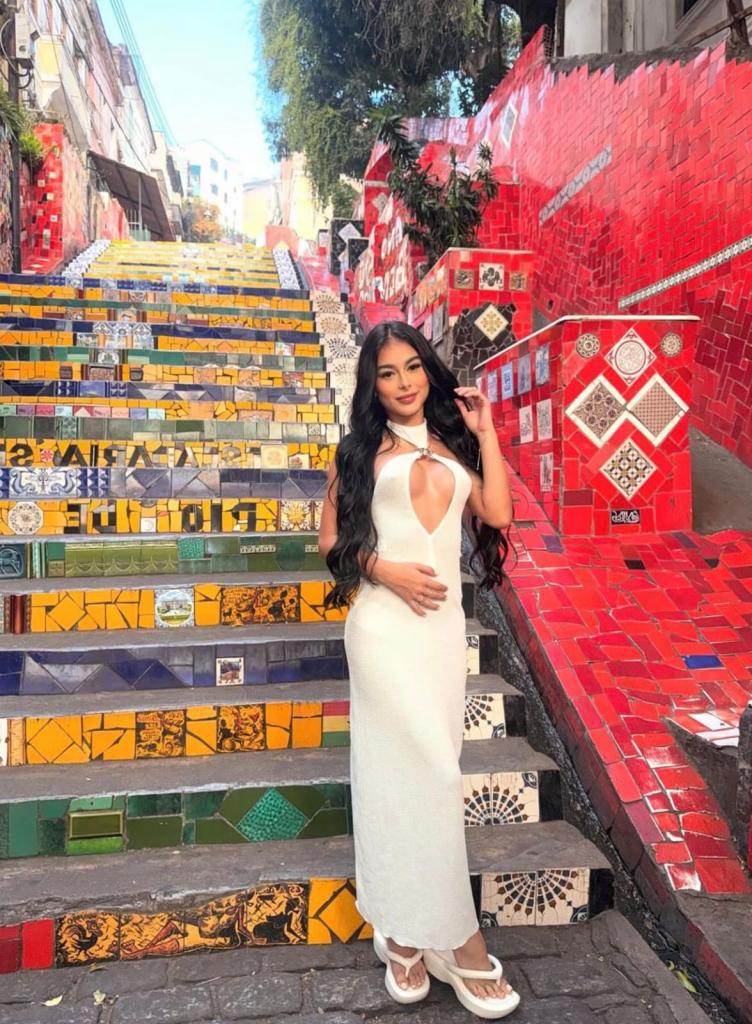 631757104: Chica busca chico en Málaga