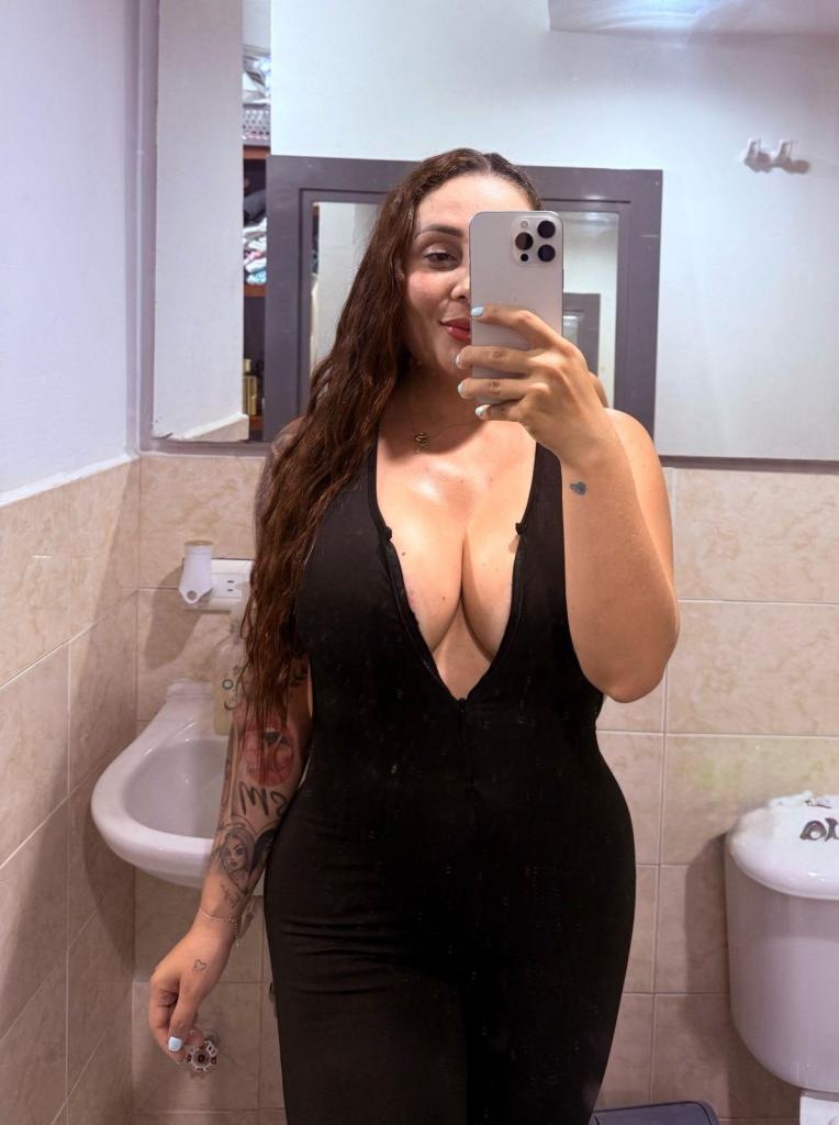 Chica busca chico en Ceuta: 