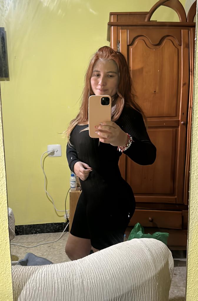 643996289: Chica busca chico en La Coruña