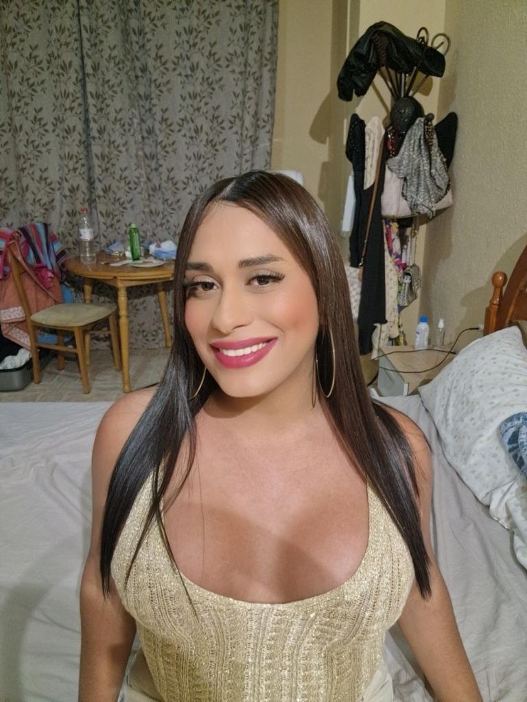 Travesti en Almería: Transexuales y Travestis