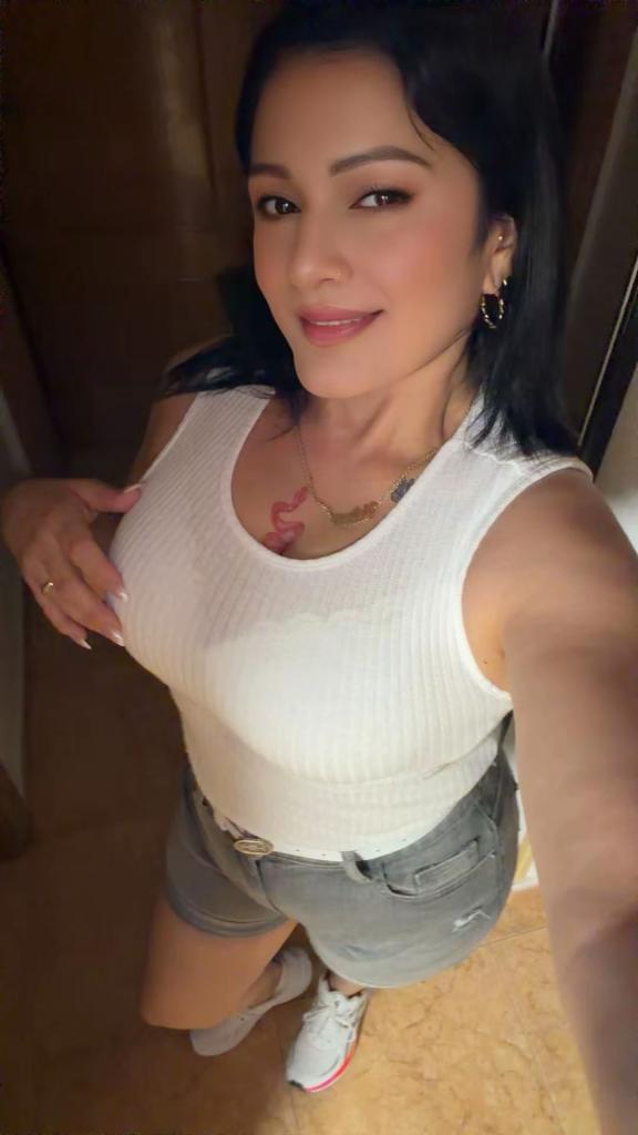 623725571: Chica busca chico en Murcia