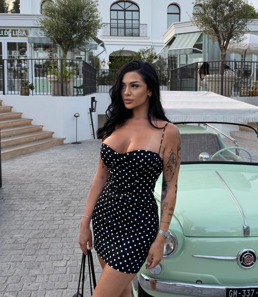 678652191: Chica busca chico en Málaga