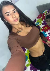 632032021: Chica busca chico en Málaga