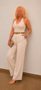 688394537: Chica busca chico en Madrid