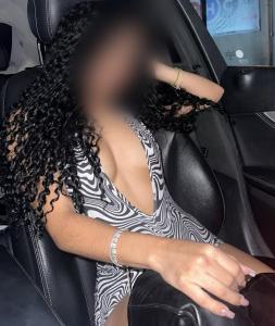 745065343: Chica busca chico en Tenerife