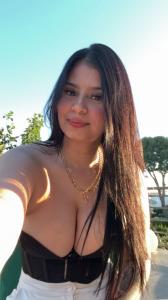 670348283: Chica busca chico en Valencia