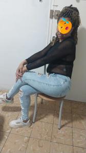631969461: Chica busca chico en Barcelona