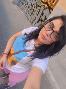 614918055: Chica busca chico en Madrid
