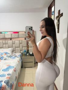 607026483: Chica busca chico en Ceuta