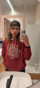 645497733: Chico busca chica en Madrid