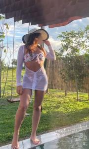 613415398: Chica busca chico en Cádiz