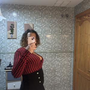 613531810: Chica busca chico en Tenerife