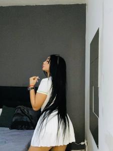 613865757: Chica busca chico en Sevilla