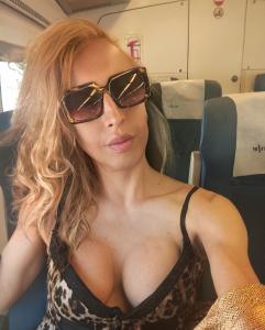 671357884: Transexual en Valencia