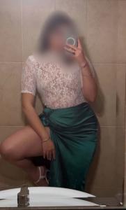 643272294: Chica busca chico en Sevilla