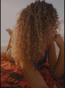 633970193: Chica busca chico en Pontevedra