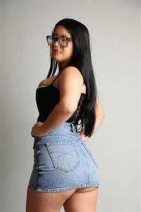 745003479: Chica busca chico en Madrid