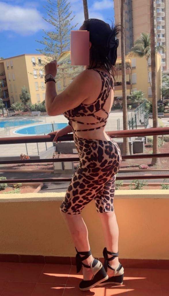 Chica busca chico en Tenerife: 