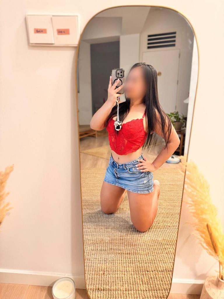 Chica busca chico en Mallorca: 