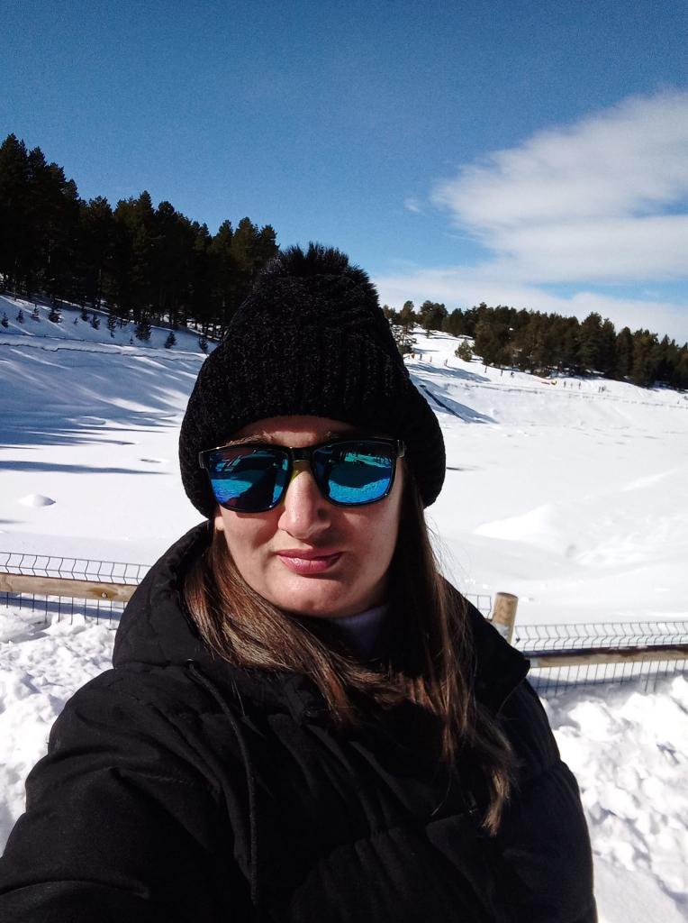 655244351: Chica busca chico en Alicante