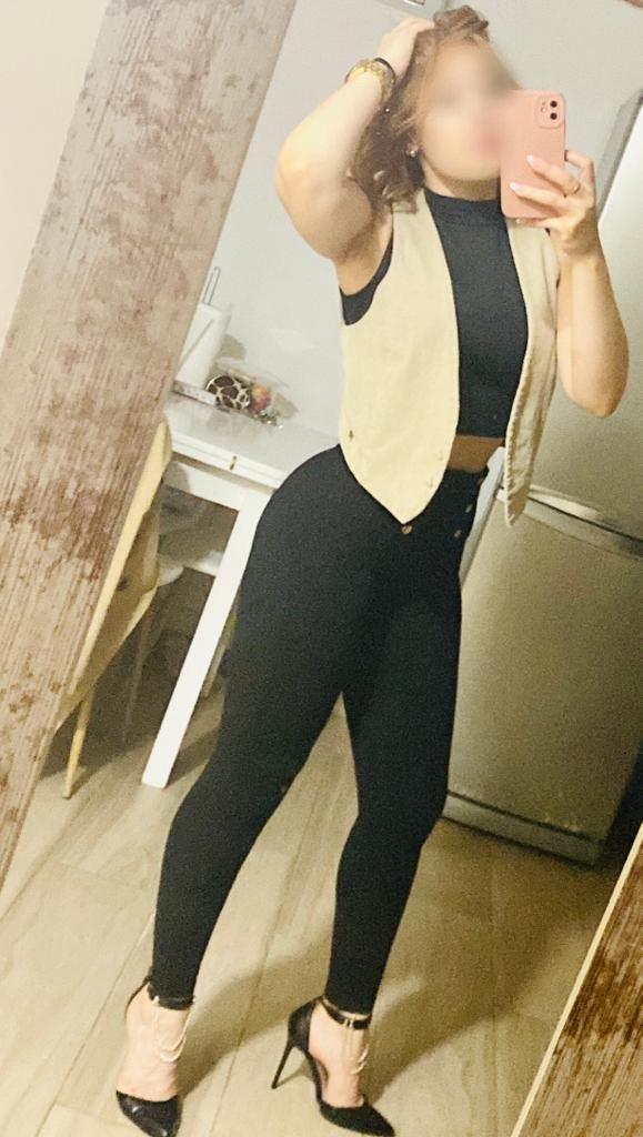 Chica busca chico en Murcia: Chica busca chico