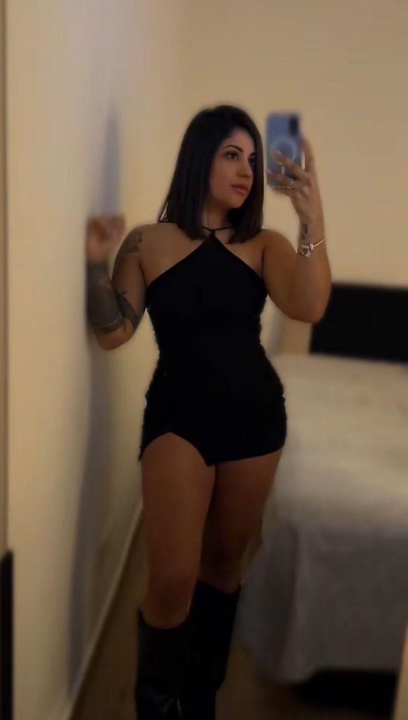 600993701: Chica busca chico en Barcelona