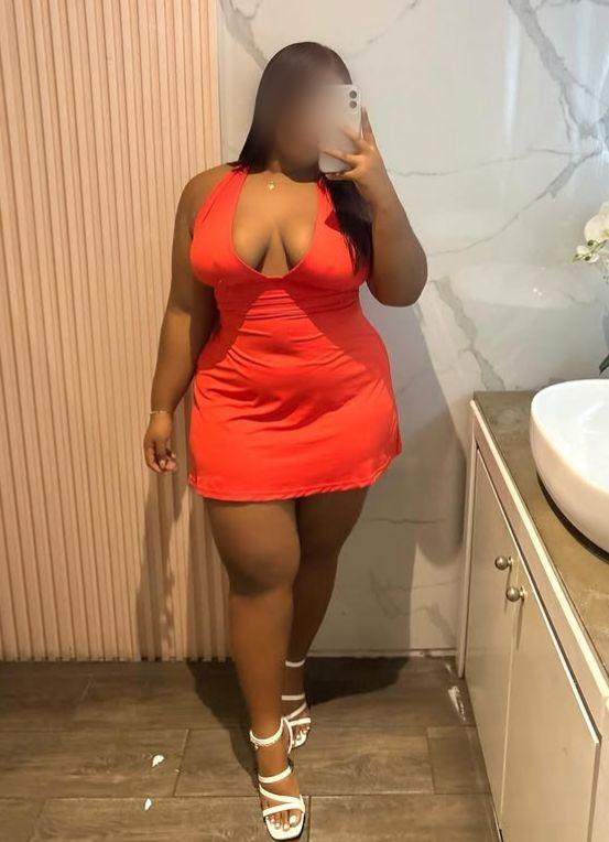 Chica busca chico en Tenerife: 