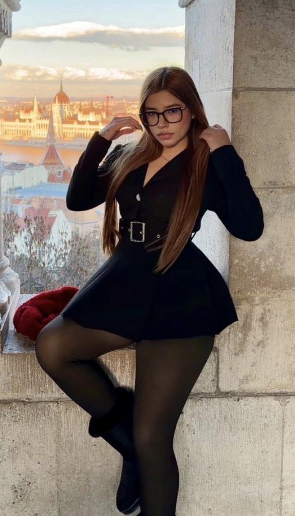 684776172: Chica busca chico en Alicante