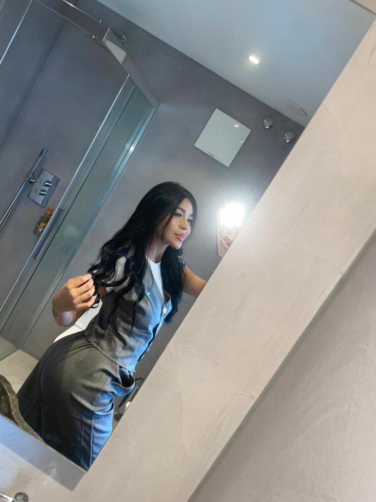 Chica busca chico en Alicante: 