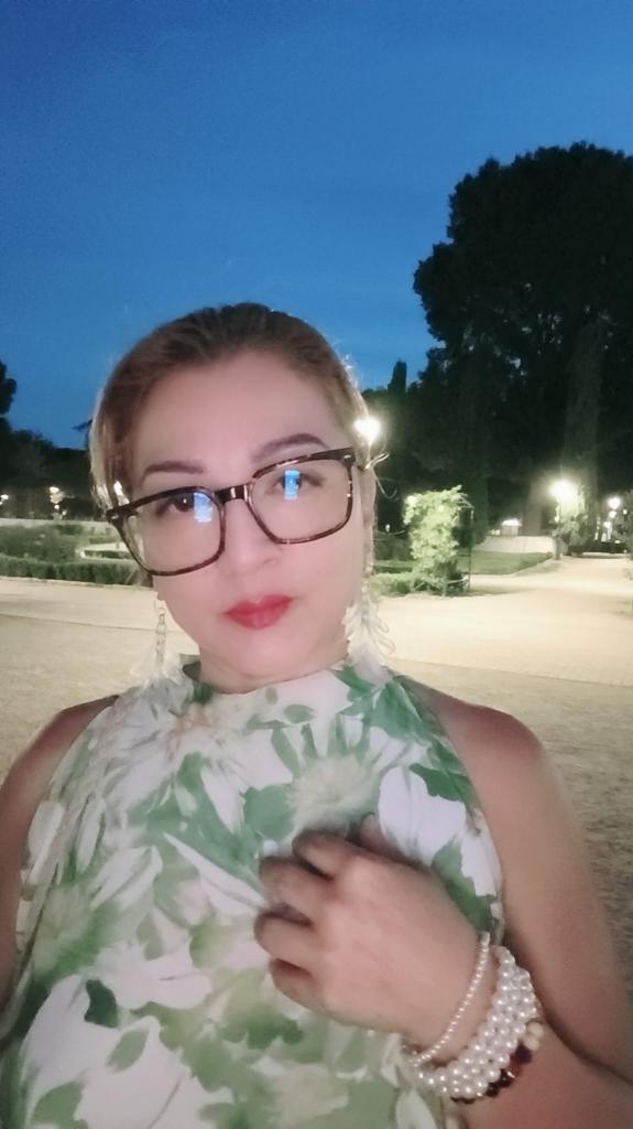 642993494: Chica busca chico en Pontevedra