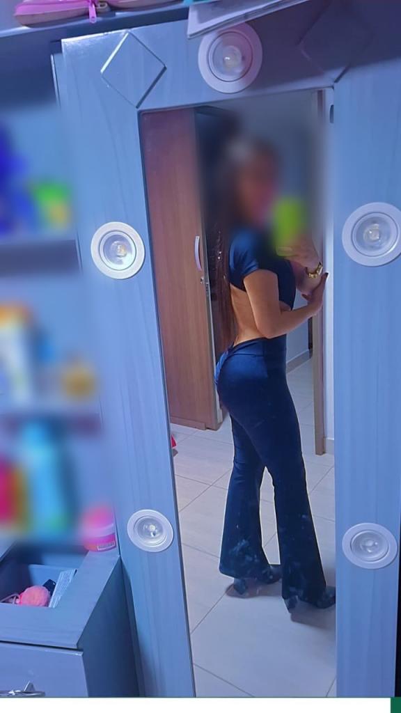 Chica busca chico en Lérida: Chica busca chico