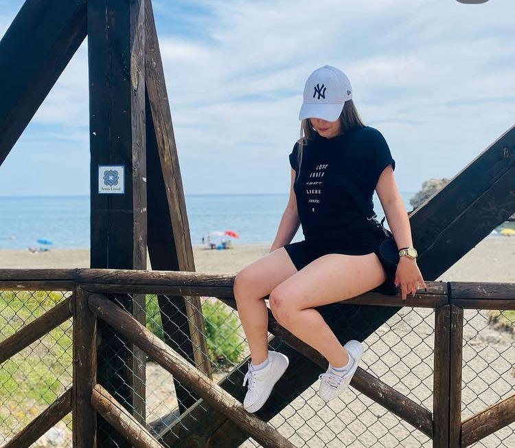 Chica busca chico en Sevilla: 