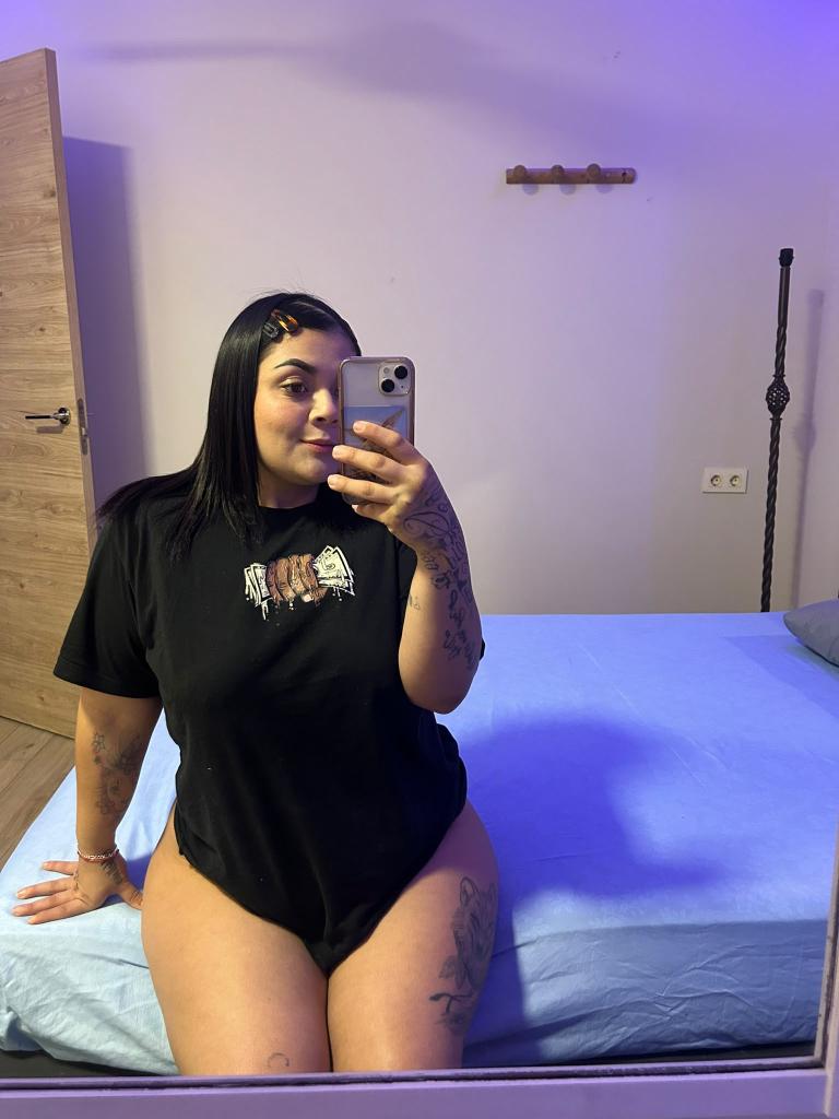 Chica busca chico en Valencia: Chica busca chico