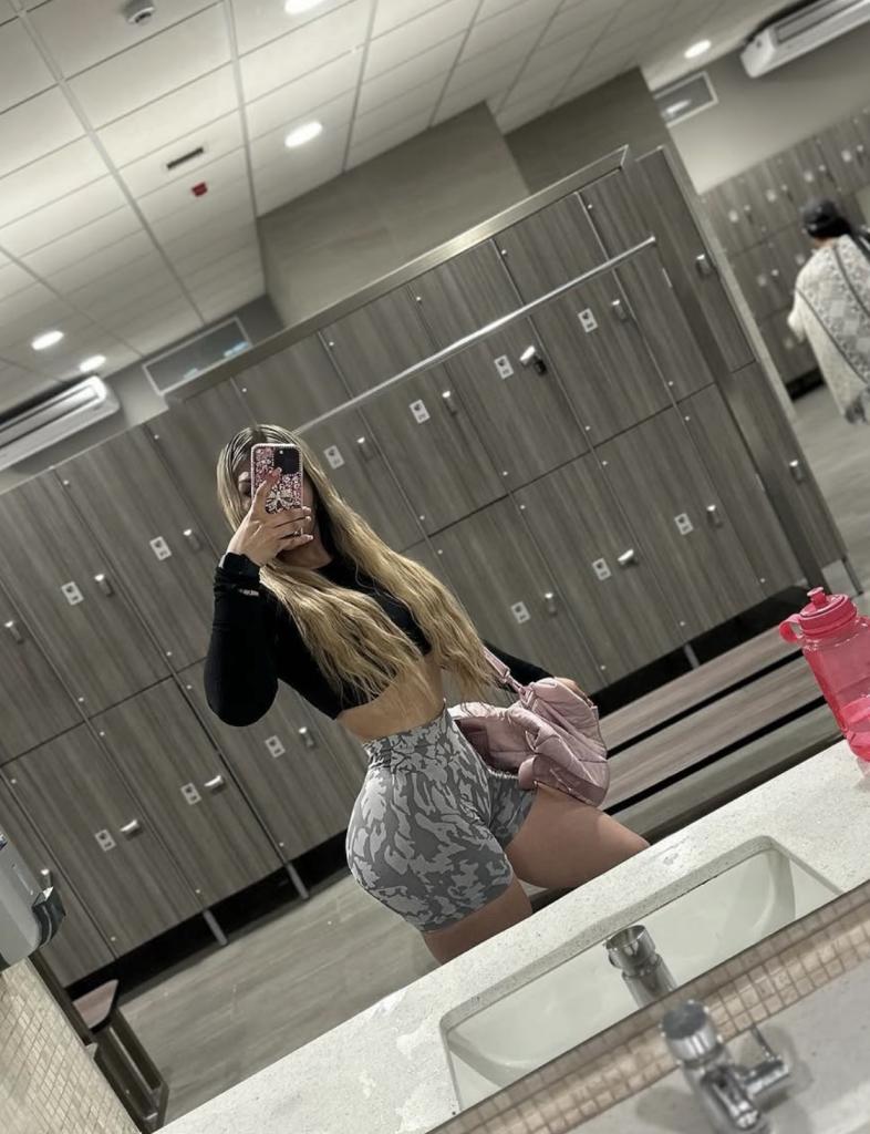 631445336: Chica busca chico en Castellón