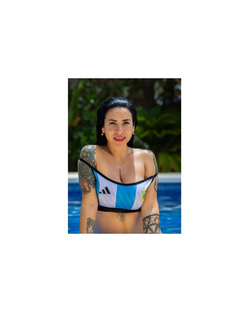 Chica busca chico en Ibiza: Chica busca chico