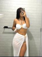 637788697: Chica busca chico en Sevilla