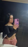 662627995: Chica busca chico en Barcelona