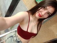 647165869: Chica busca chico en Madrid