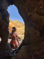 670376639: Chica busca chico en Navarra