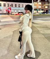 631445336: Chica busca chico en Castellón