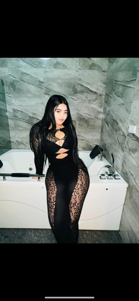 641042403: Chica busca chico en Valencia